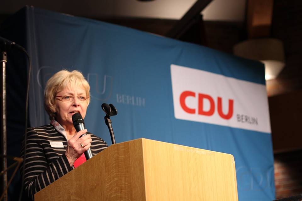 CDU-Bezirksbürgermeisterkandidatin Jutta Kaddatz begeisterte die Anwesenden mit einer mitreißenden Rede. 